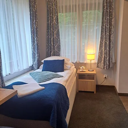 Pod świerkami Pensjonat Polanica-Zdrój