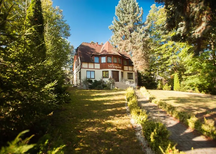 Pod Swierkami Guest house 3*